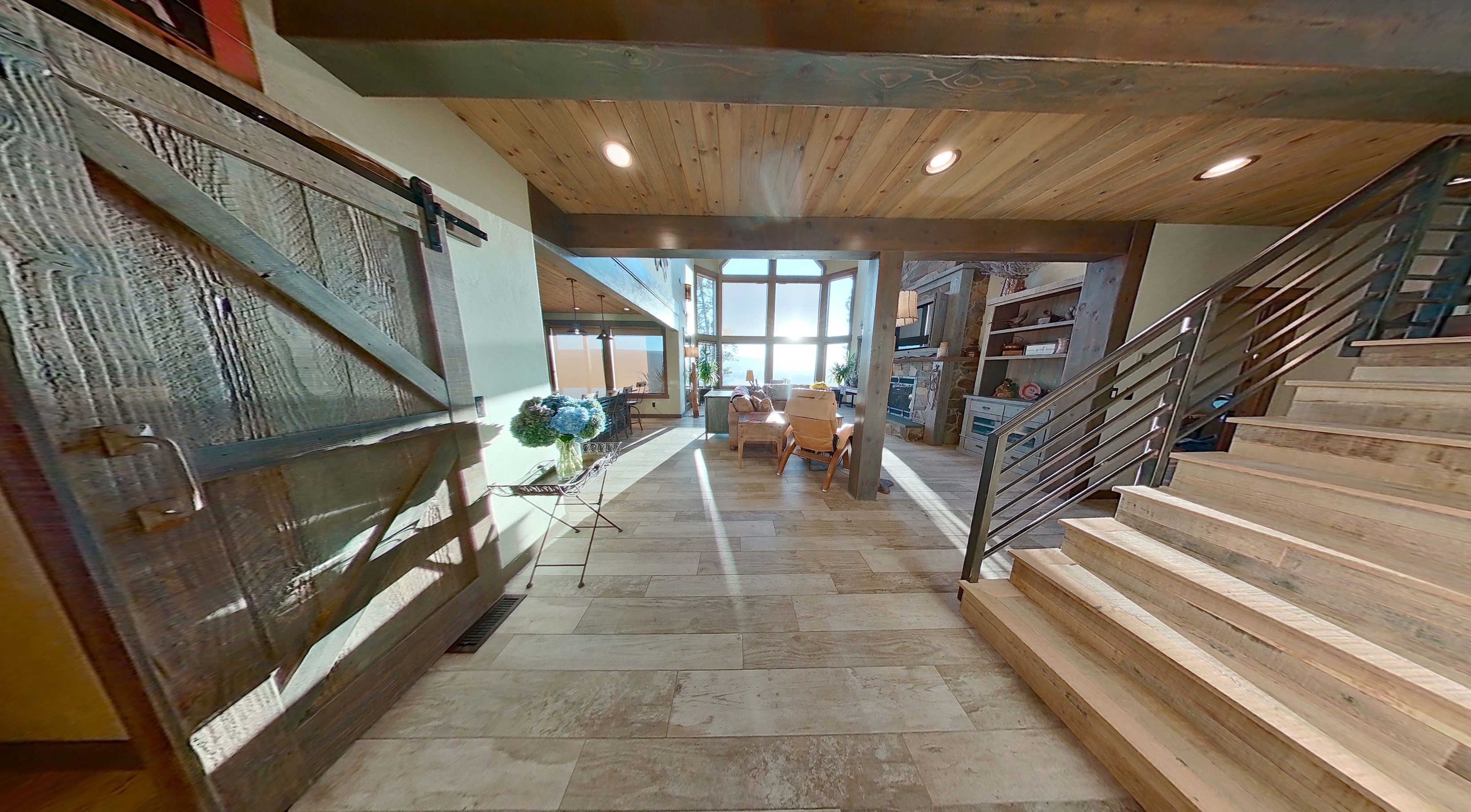 Static Real Estate Photo